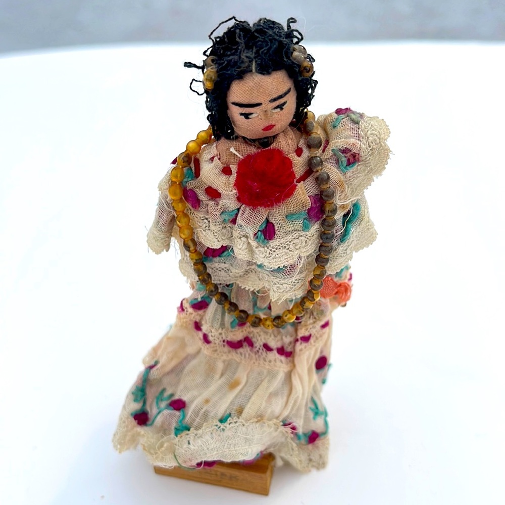 COPY - Estate doll sale